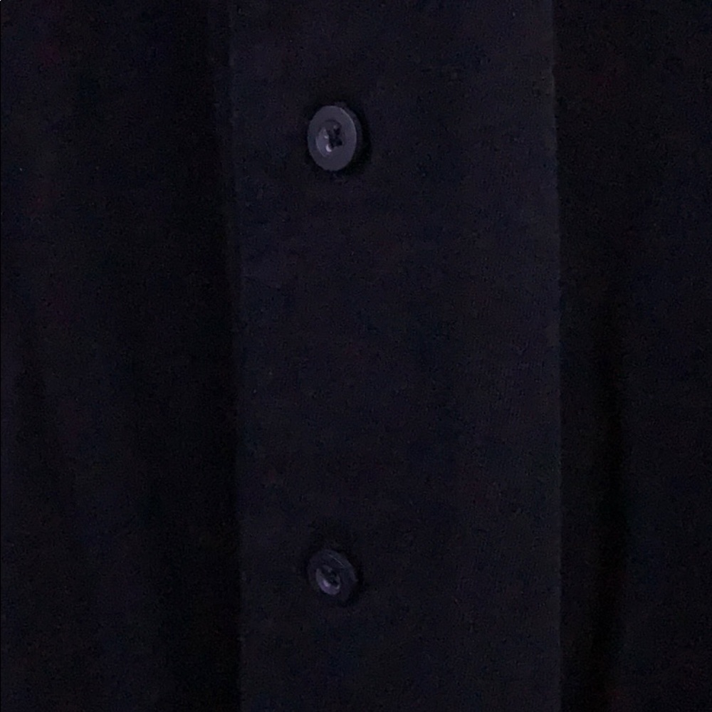 V-neck Empire Kings button up - Picture 6 of 6